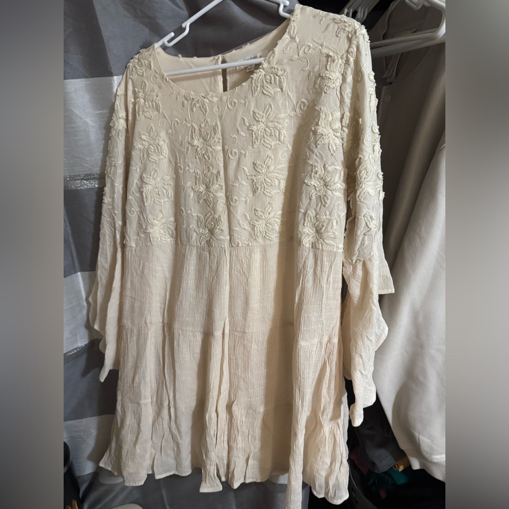 Umgee Cream Floral Embroidered Dress